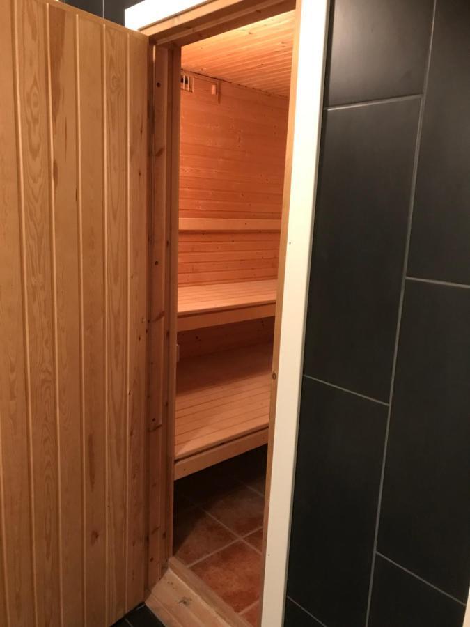 3-Rumslaegenhet I Villa Med Havsutsikt I Bastad Hindbaersvaegen 22 Eksteriør billede
